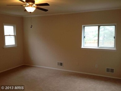 17337 Fletchall Rd, Poolesville, MD 20837 - photo 4