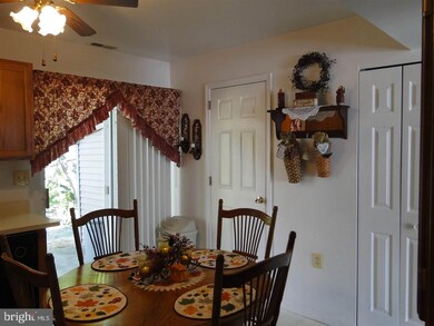 139 Orchard Ln unit 39, Hanover, PA 17331 - photo 7
