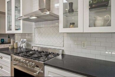 007_Professional Grade Appliances