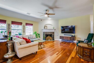 801 Wooded Creek Ave, Wylie, TX 75098 - photo 5