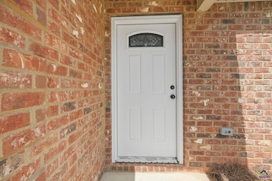 219 Christine Cir, Perry, GA 31069 - photo 6