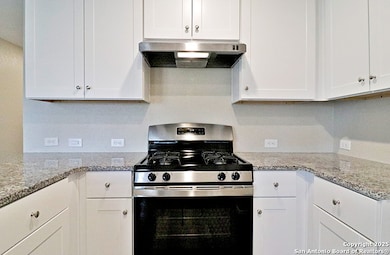 Gas Cooking! Stainless Appliances
