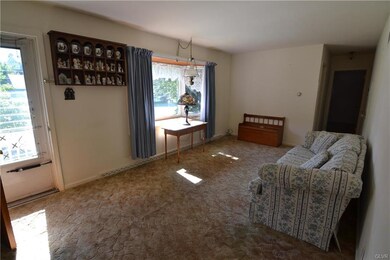 601 Grouse Dr, Bath, PA 18014 - photo 7