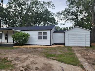 211 SE 3rd St, Bryant, AR 72022 - photo 3