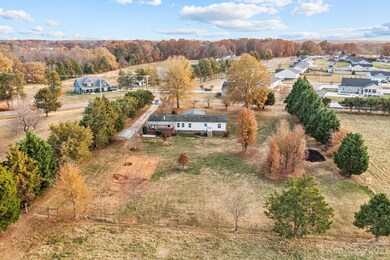 106 Kellana Dr, Statesville, NC 28625 - photo 3