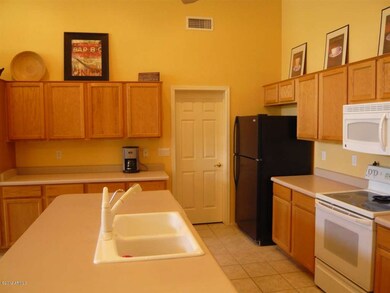 kitchen2