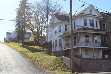 1000 W Spruce St, Coal Township, PA 17866 - photo 4