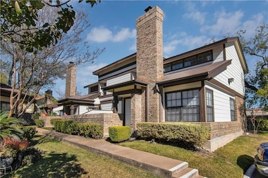 1748 Ohlen Rd unit 99, Austin, TX 78757 - photo 4