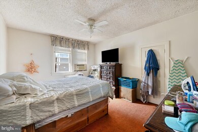 423 E Walnut St, Allentown, PA 18109 - photo 7