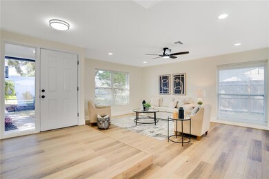 13469 Sol Vista Dr, Largo, FL 33774 - photo 7