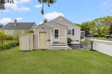 131 Morse Ave, Warwick, RI 02886 - photo 6