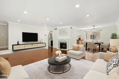 9503 Via Venezia, Burbank, CA 91504 - photo 2