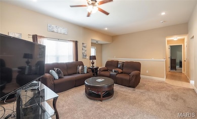 118 Sycamore Dr, Saint Robert, MO 65584 - photo 4