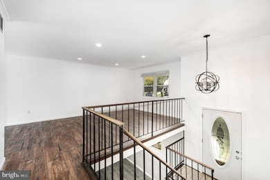 8025 Camerado Ct, Jessup, MD 20794 - photo 7