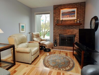 6Cozy Fireplace