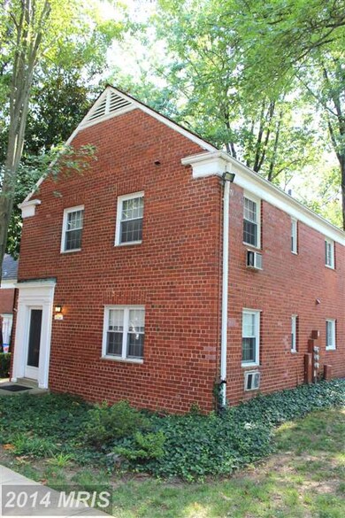 1634 Mount Eagle Place unit N/A, Alexandria, VA 22302 - photo 2