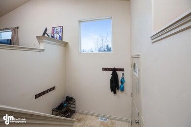 Entry Unit 2_MAX-61479-FULL