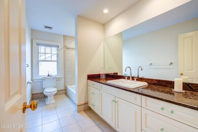 13 Chapel Ln, Riverside, CT 06878 - photo 7