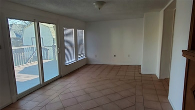 6824 Lyndale Dr, Watauga, TX 76148 - photo 7