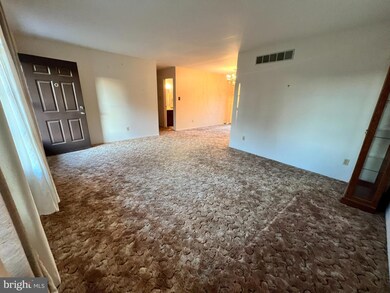 1561 James Ct, Vineland, NJ 08361 - photo 3