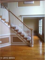 16509 Harbour Town Dr, Silver Spring, MD 20905 - photo 2