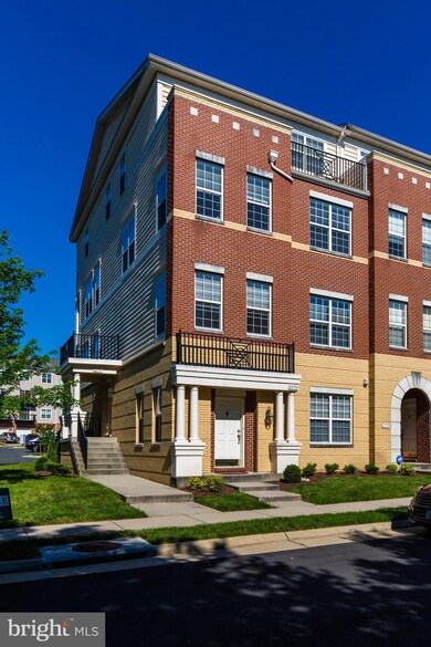 22755 Settlers Trail Terrace, Ashburn, VA 20148 - photo 2