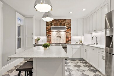 35 S Russell St, Boston, MA 02114 - photo 7