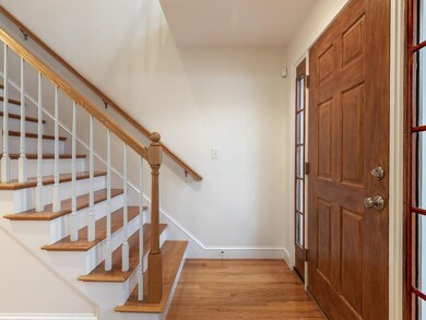 22 Shepard Ct unit 22, Winchester, MA 01890 - photo 3