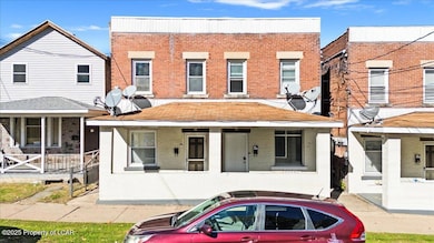 58 N Sherman St, Wilkes Barre, PA 18702 - photo 2