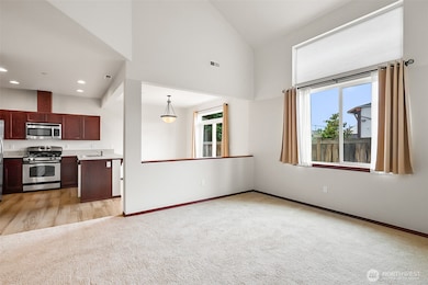 9212 11th Place NE unit B, Lake Stevens, WA 98258 - photo 7