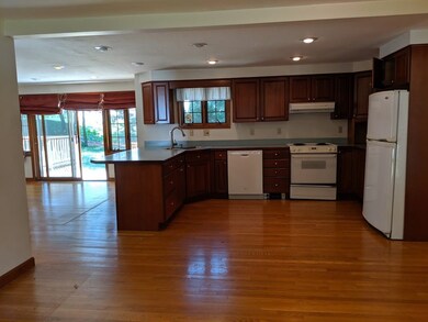 357 Amesbury Rd, Contoocook, NH 03229 - photo 4