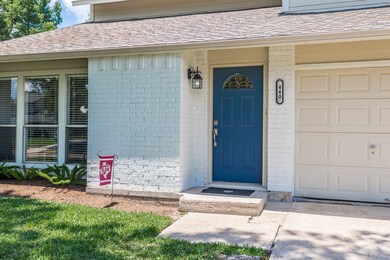 440 Gleneagles Dr, Friendswood, TX 77546 - photo 2