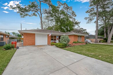 5032 Verdome Ln, Houston, TX 77092 - photo 3