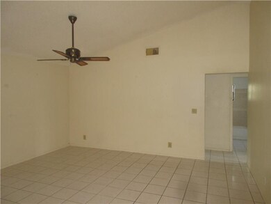 9410 Richmond Cir, Boca Raton, FL 33434 - photo 7