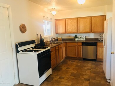 5000 Kayenta Cir, Farmington, NM 87402 - photo 3