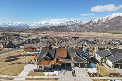 2_Aerial_1800x1200_4206756