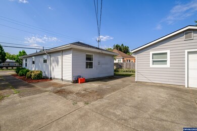 1203 Queen Ave SW, Albany, OR 97321 - photo 6
