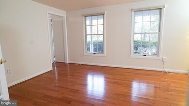 15350 Peach Orchard Rd, Silver Spring, MD 20905 - photo 5