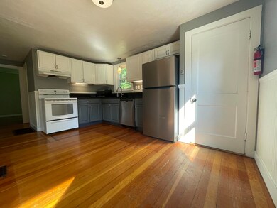 18 Eliot St, South Portland, ME 04106 - photo 6