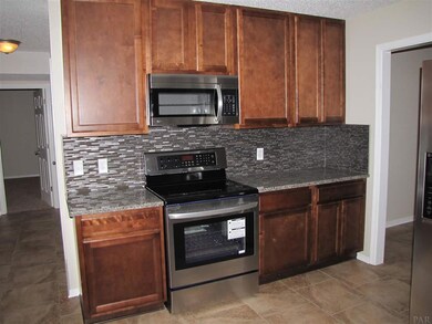 2414 Ursula Ln, Pensacola, FL 32526 - photo 3