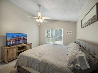 15146 Oak Chase Ct, Wellington, FL 33414 - photo 6