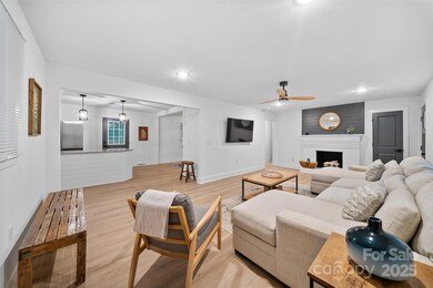 729 Fisher St, Concord, NC 28027 - photo 7