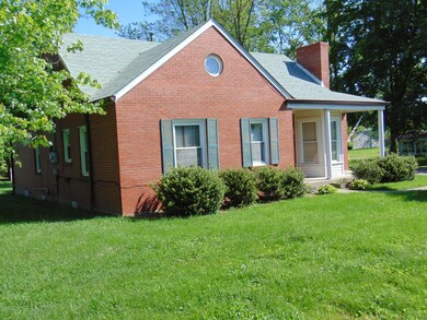 7901 E Manslick Rd, Louisville, KY 40228 - photo 2