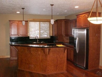 2047 NW Shiraz Ct, Bend, OR 97701 - photo 2
