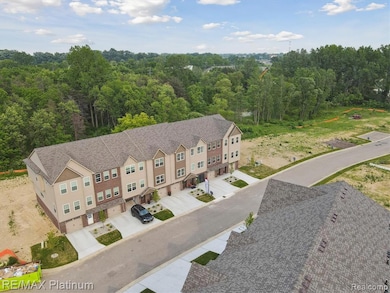 1664 Pinecroft Ln, Howell, MI 48855 - photo 3