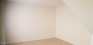 1720 E Pepper Cir unit 2, Mesa, AZ 85203 - photo 3