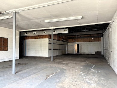 43 N Main St, Frankfort, OH 45628 - photo 4