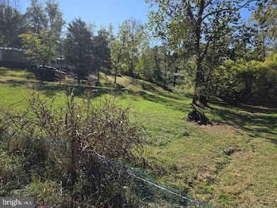 10 Campsite Trail, Harpers Ferry, WV 25425 - photo 2