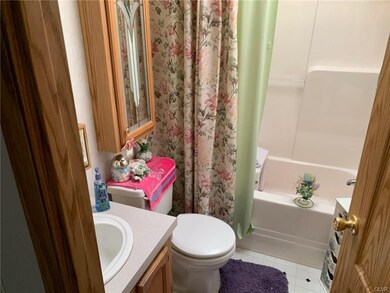 3350 Airport Rd unit 19, Allentown, PA 18109 - photo 3