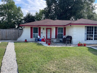 6311 King Post Dr, Houston, TX 77088 - photo 7